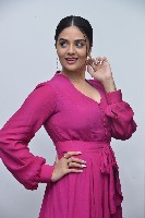 Sri Mukhi Pics